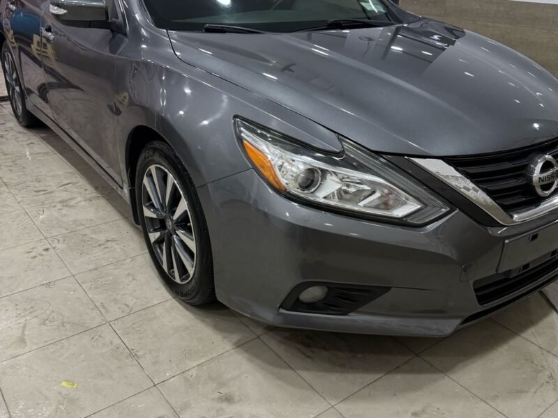 Nissan Altima SV – 2016