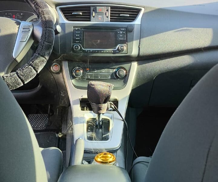 Nissan Sentra 2015