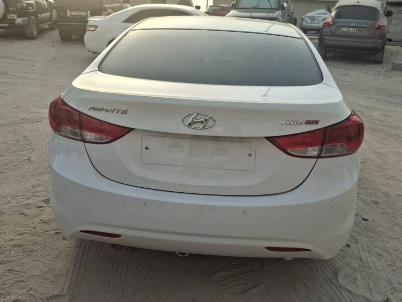 Hyundai Avante – 2011